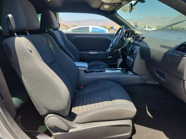 2013 DODGE CHALLENGER Base