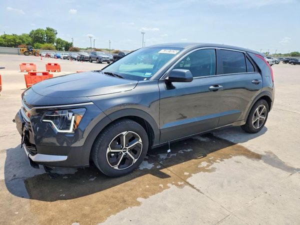 2026 KIA NIRO LX