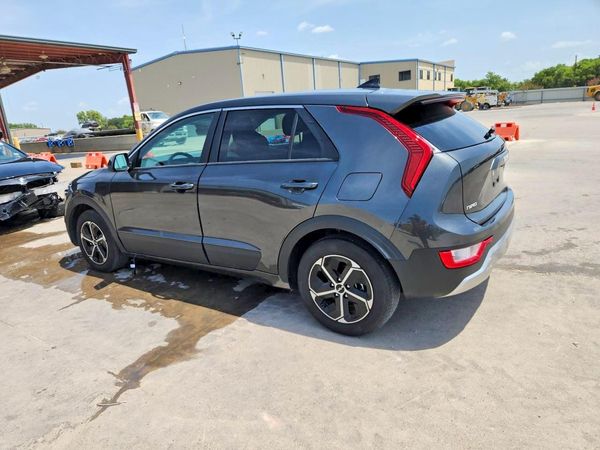 2026 KIA NIRO LX