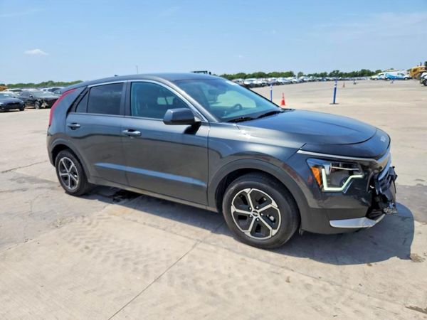 2026 KIA NIRO LX