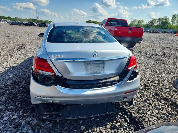 2018 MERCEDES-BENZ E