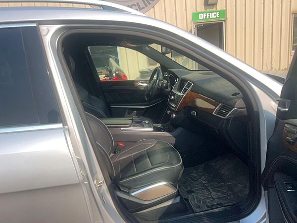 2013 MERCEDES-BENZ GL GL550 4MATIC