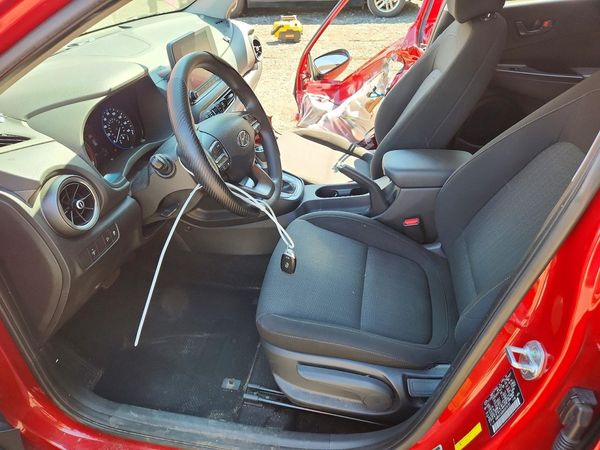 2022 HYUNDAI KONA