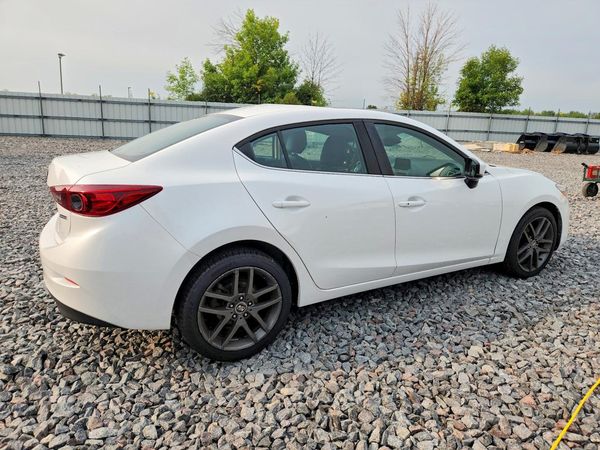 2017 MAZDA 3 Touring