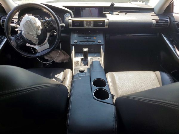 2016 LEXUS IS 300