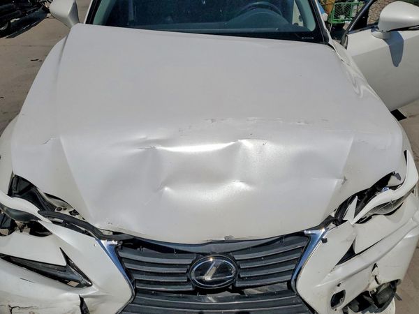 2016 LEXUS IS 300