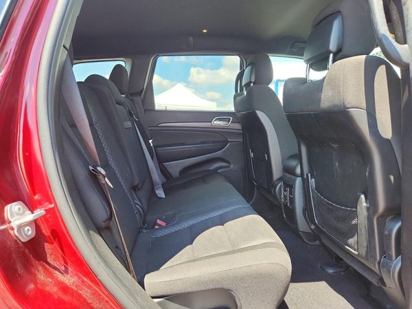 2021 JEEP GRAND CHEROKEE LAREDO 4X4