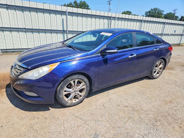 2012 HYUNDAI SONATA Middle level