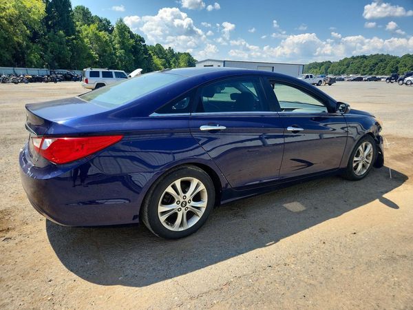 2012 HYUNDAI SONATA Middle level