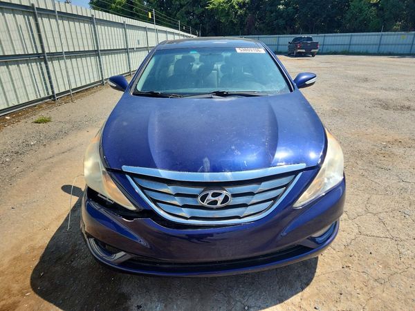2012 HYUNDAI SONATA Middle level