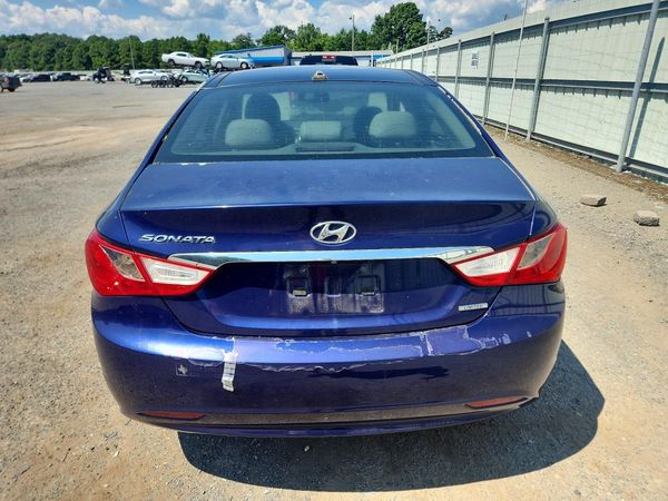 2012 HYUNDAI SONATA Middle level