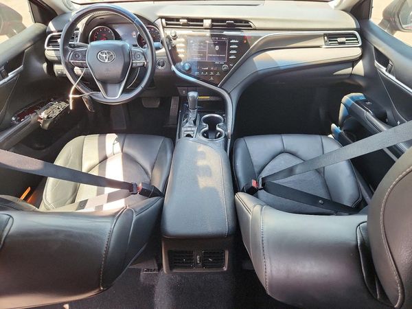 2018 TOYOTA CAMRY