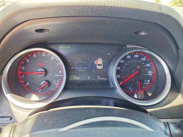 2018 TOYOTA CAMRY