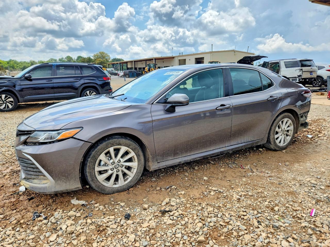 2023 TOYOTA CAMRY