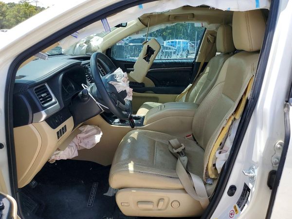 2016 TOYOTA HIGHLANDER Base/Hybrid