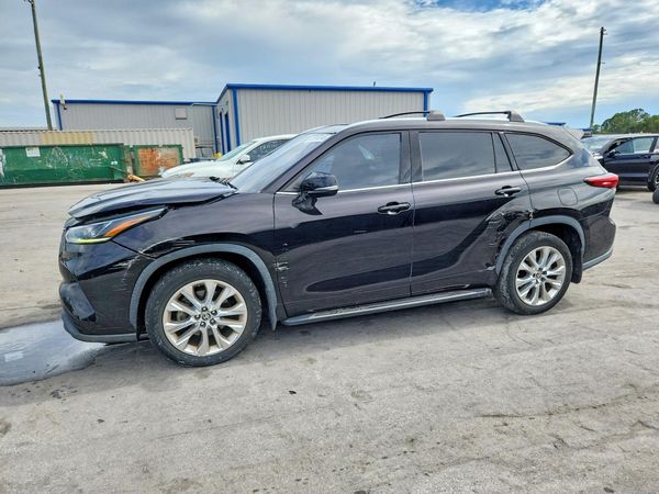 2020 TOYOTA HIGHLANDER Limited