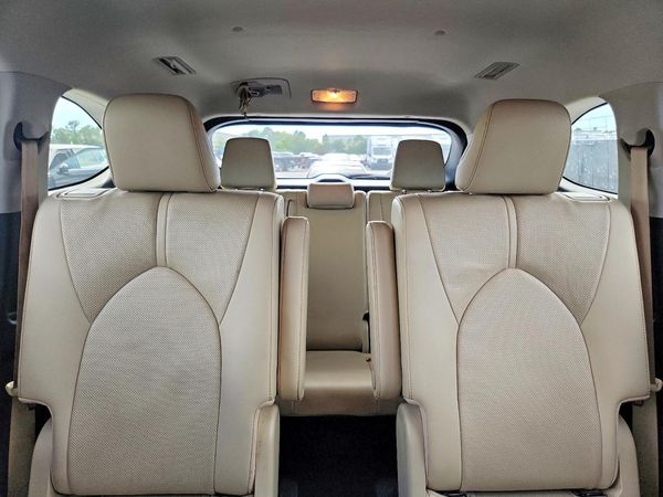 2020 TOYOTA HIGHLANDER Limited