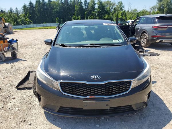 2017 KIA FORTE LX Base