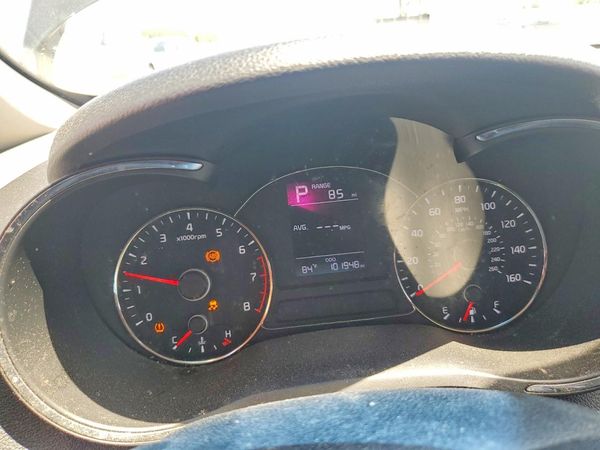 2017 KIA FORTE LX Base