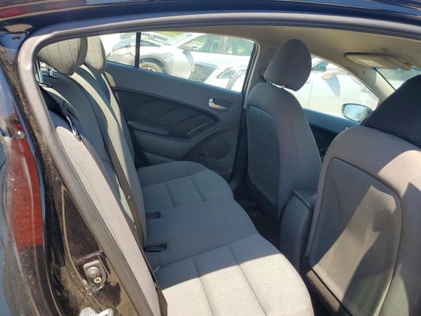 2017 KIA FORTE LX Base