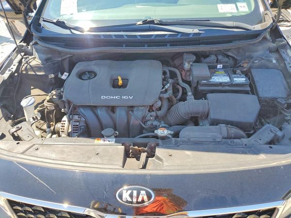 2017 KIA FORTE LX Base