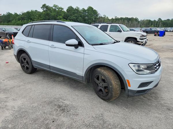2018 VOLKSWAGEN TIGUAN 4Motion S