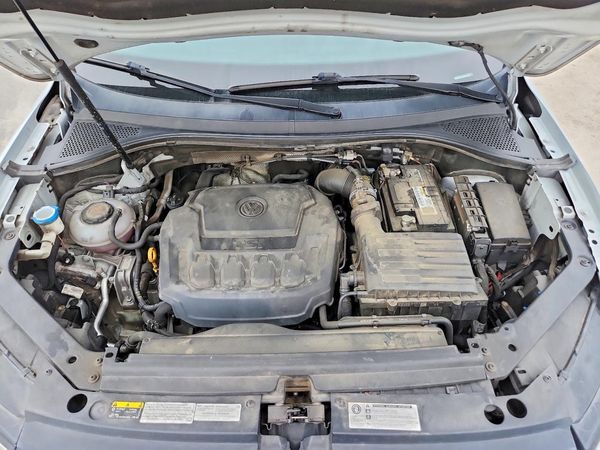 2018 VOLKSWAGEN TIGUAN 4Motion S