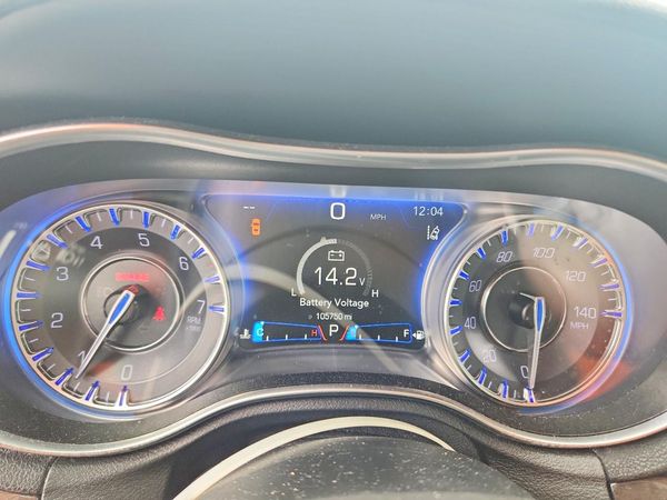 2017 CHRYSLER 300 300C