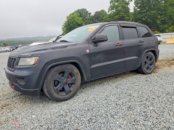 2013 JEEP CHEROKEE — DSFA — Front 3/4