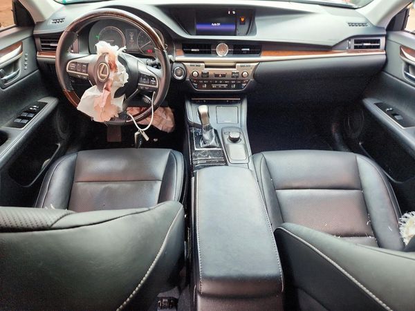 2017 LEXUS ES 350