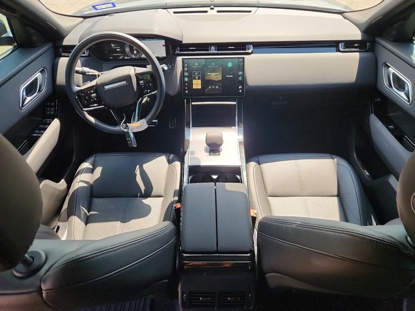 2025 LAND ROVER RANGE ROVER VELAR P400 Dynamic SE