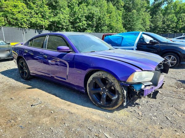 2014 DODGE CHARGER R/T