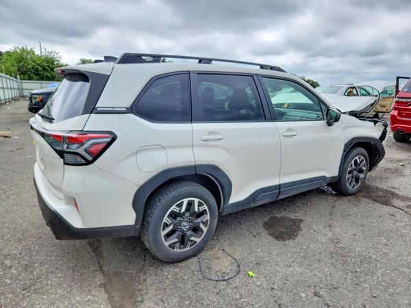 2025 SUBARU FORESTER