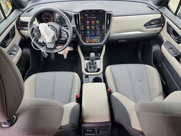2025 SUBARU FORESTER