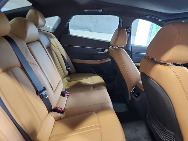2021 HYUNDAI SONATA Limited