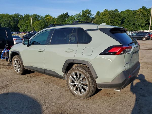 2019 TOYOTA RAV4 XLE Premium