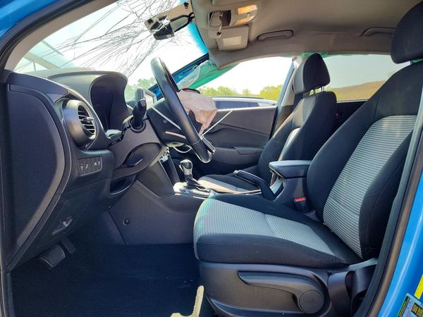 2019 HYUNDAI KONA SEL