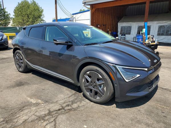 2025 KIA EV6