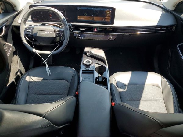 2025 KIA EV6