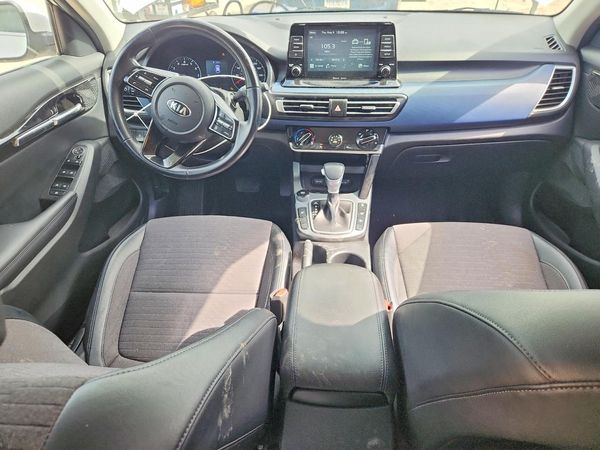 2021 KIA SELTOS S