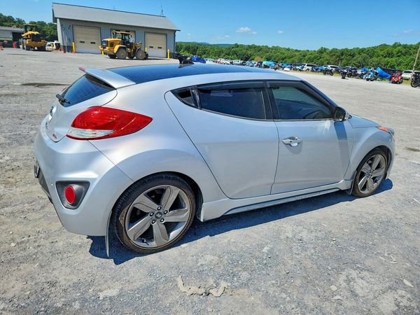 2013 HYUNDAI VELOSTER