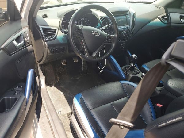 2013 HYUNDAI VELOSTER