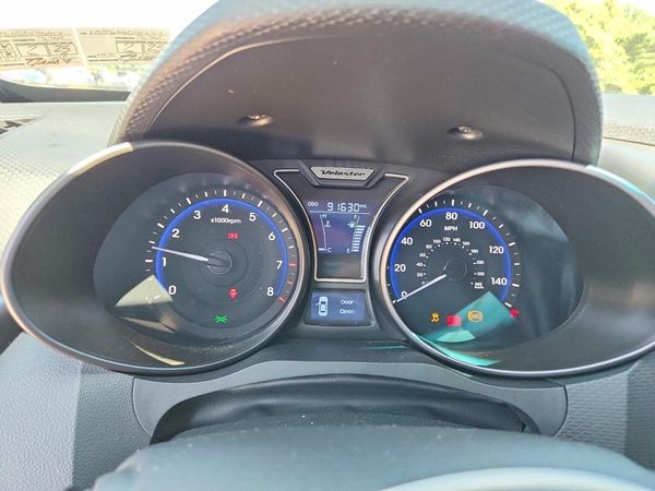 2013 HYUNDAI VELOSTER
