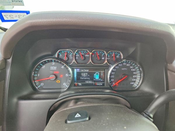 2015 CHEVROLET SUBURBAN LTZ