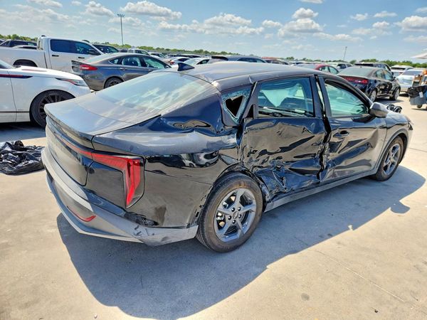 2026 KIA K4