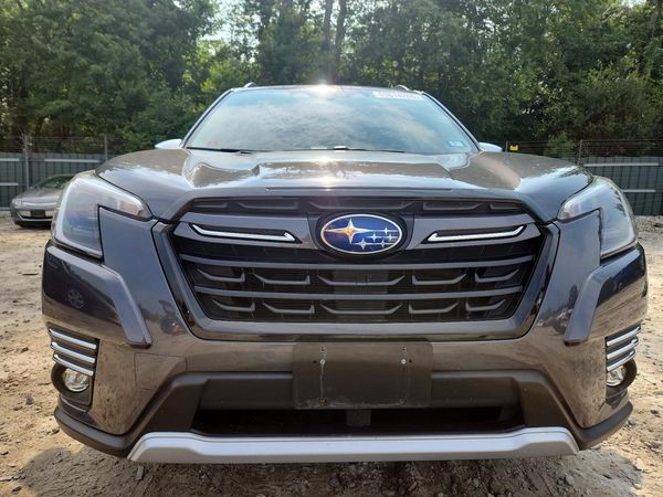 2022 SUBARU FORESTER Touring