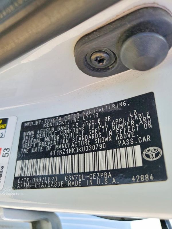 2019 TOYOTA CAMRY XLE/XSE