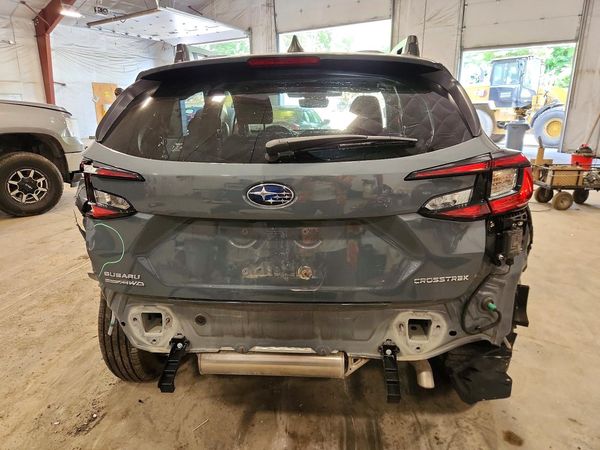 2025 SUBARU CROSSTREK
