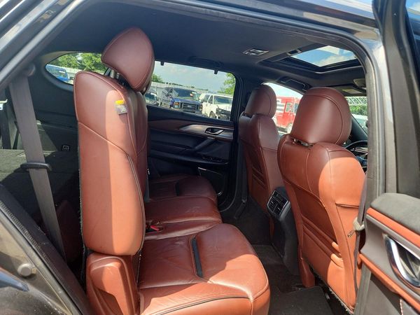 2016 MAZDA CX-9