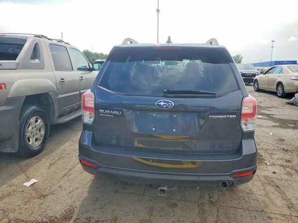 2018 SUBARU FORESTER